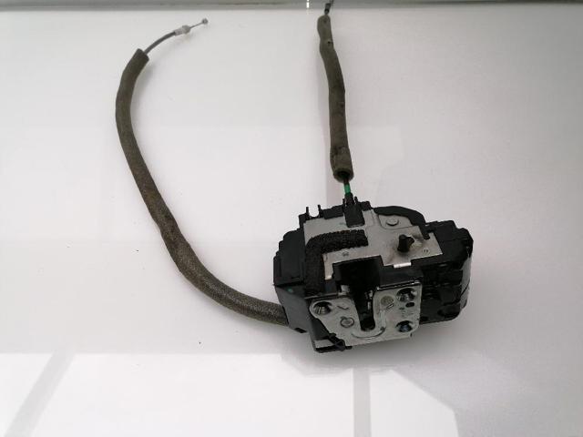 Zamek drzwi tylnych lewych 82501JD900 NISSAN