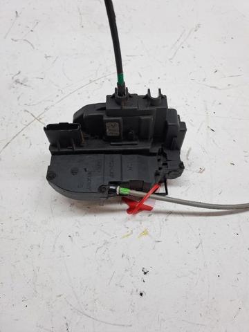 Zamek drzwi tylnych lewych 82501JD900 NISSAN