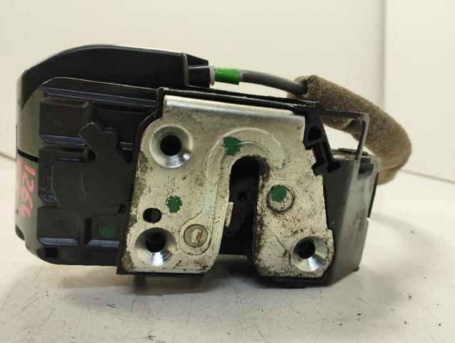 Zamek drzwi tylnych lewych 82501JD90C NISSAN