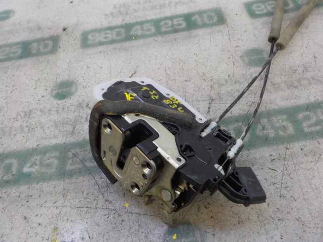 Zamek drzwi tylnych lewych 82501JG000 NISSAN