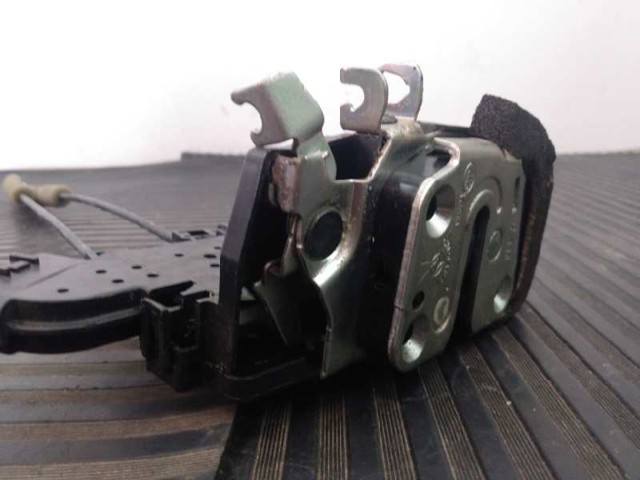 Zamek drzwi tylnych lewych Nissan X-Trail T31