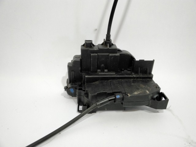 Zamek drzwi tylnych prawych 825020033R RENAULT