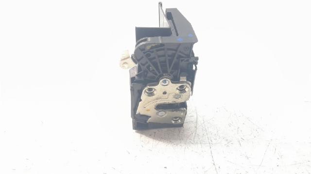 Zamek drzwi tylnych prawych 825022281R RENAULT