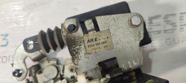 825029556R Renault (RVI)