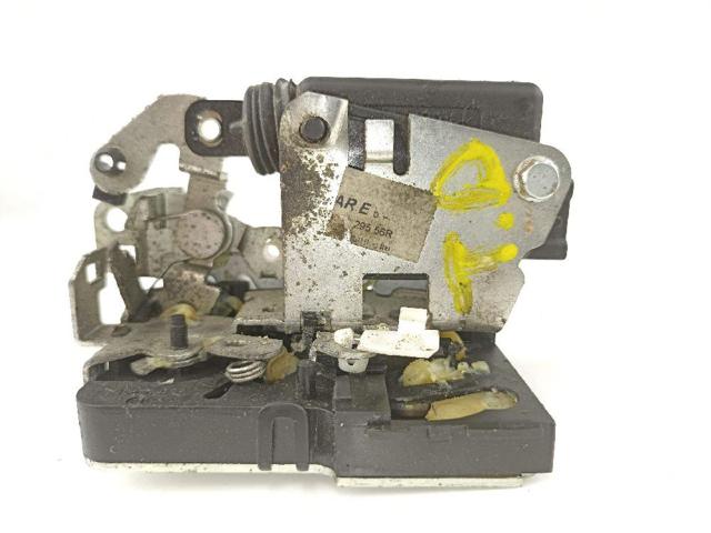 Zamek drzwi tylnych prawych 825029556R RENAULT