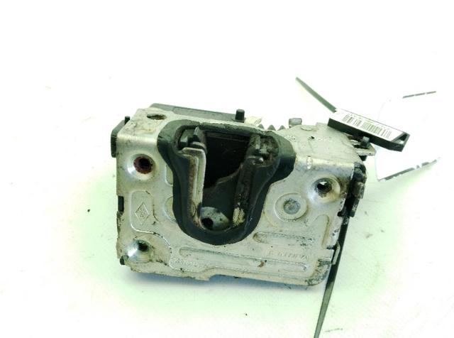 Zamek drzwi tylnych prawych 825029556R RENAULT
