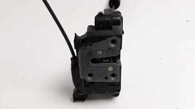 Zamek drzwi tylnych lewych 825030002R RENAULT