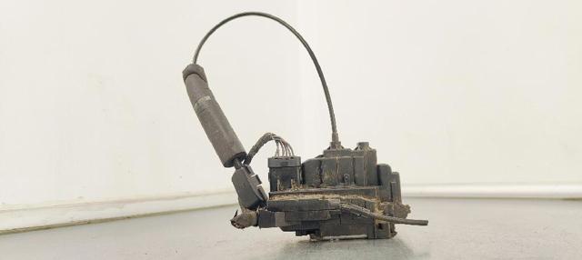 Zamek drzwi tylnych lewych 825030032R RENAULT