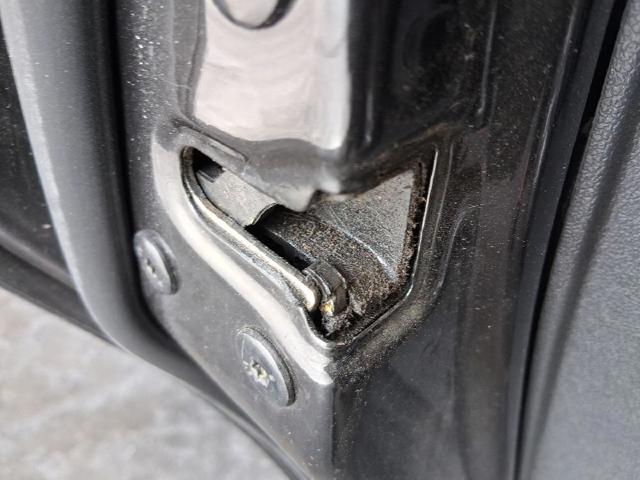 Zamek drzwi tylnych lewych 825030283R RENAULT