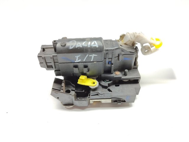 Zamek drzwi tylnych lewych 825032860R RENAULT