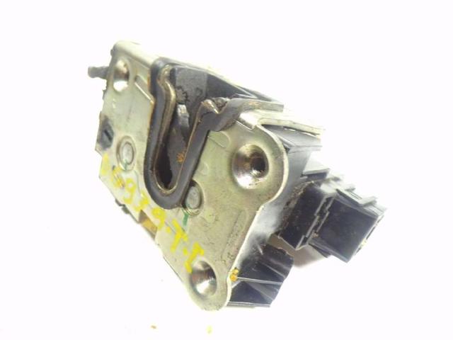 Zamek drzwi tylnych lewych 825032860R RENAULT