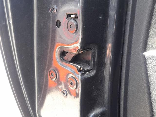 Zamek drzwi tylnych lewych 825032860R RENAULT
