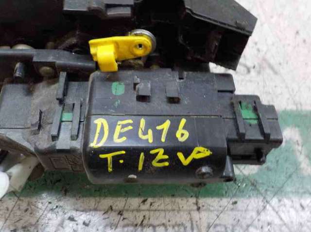 Zamek drzwi tylnych lewych 825032860R RENAULT