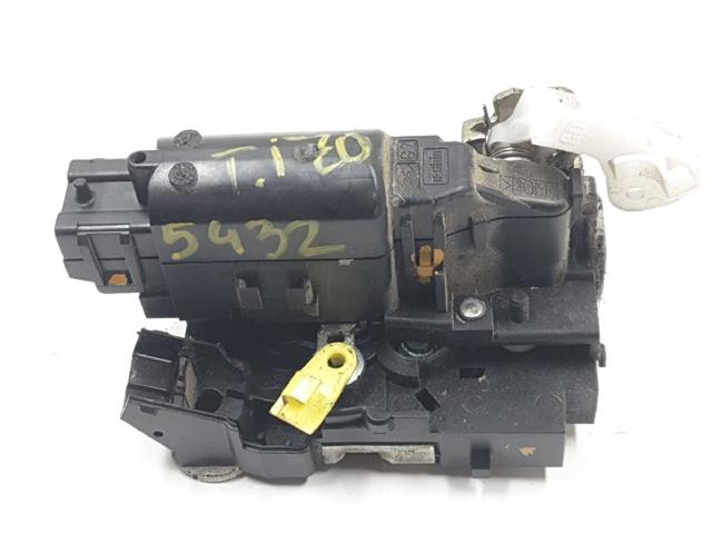 Zamek drzwi tylnych lewych 825032860R RENAULT