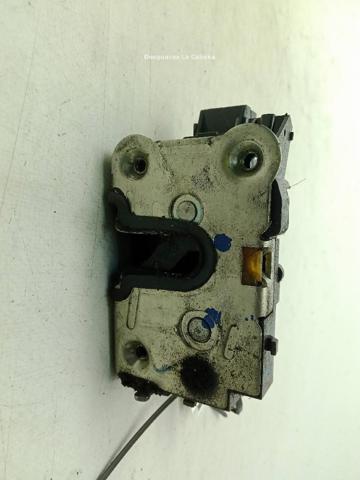 Zamek drzwi tylnych lewych 825032860R RENAULT