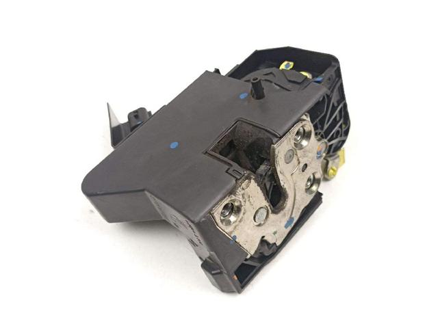 Zamek drzwi tylnych lewych 825033585R RENAULT