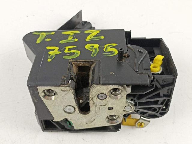 Zamek drzwi tylnych lewych 825033585R RENAULT