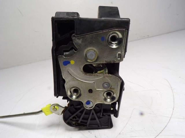 Zamek drzwi tylnych lewych 825033585R RENAULT
