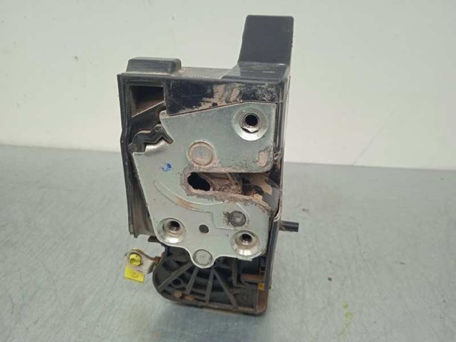 Zamek drzwi tylnych lewych 825033585R RENAULT