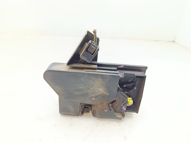 Zamek drzwi tylnych lewych 825033585R RENAULT