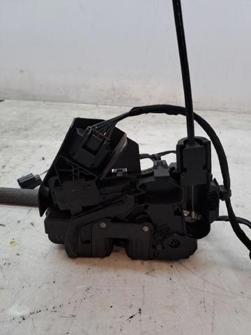 Zamek drzwi tylnych lewych 825037601R RENAULT