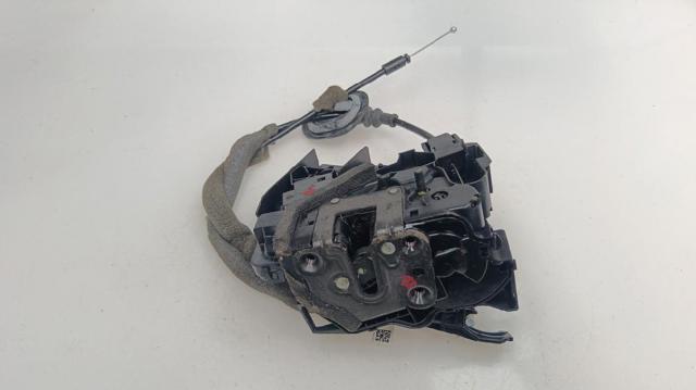 Zamek drzwi tylnych lewych 825039922R RENAULT
