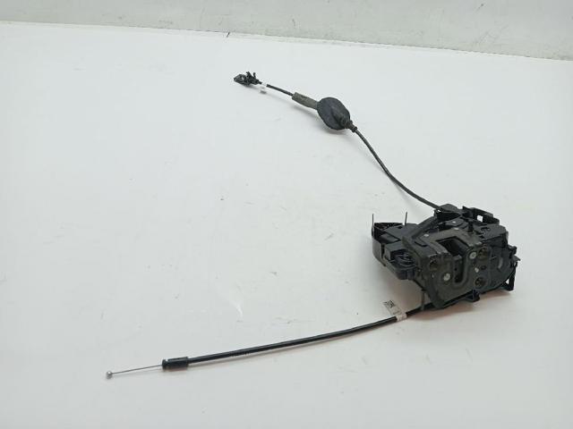 Zamek drzwi tylnych lewych 825039922R RENAULT