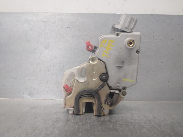 Zamek drzwi tylnych lewych 825039F510 NISSAN