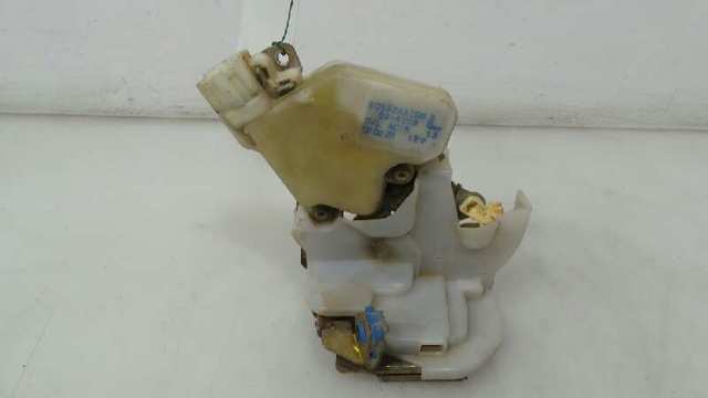 Zamek drzwi tylnych lewych 82503AA210 NISSAN