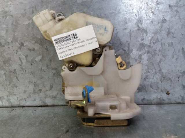 Zamek drzwi tylnych lewych 82503AA21A NISSAN
