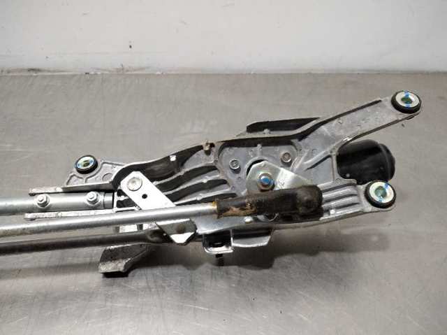 Silniczek wycieraczki szyby przedniej Mitsubishi Pajero KH