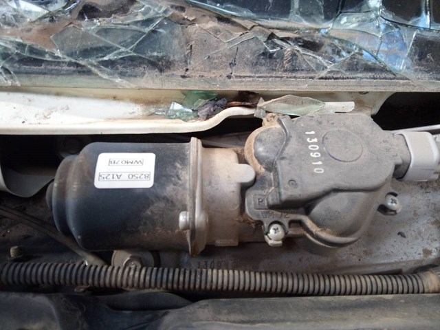 Silniczek wycieraczki szyby przedniej Mitsubishi Pajero KH