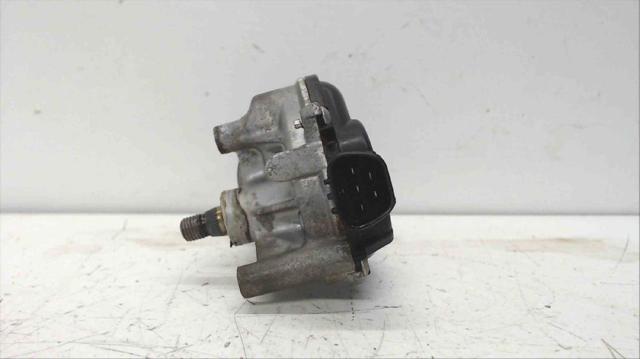 Silniczek wycieraczki szyby przedniej Mitsubishi Pajero KH