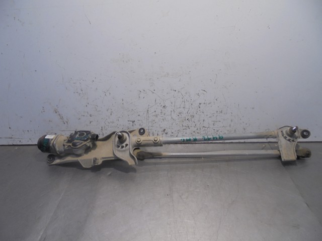 Silniczek wycieraczki szyby przedniej Mitsubishi Pajero KH