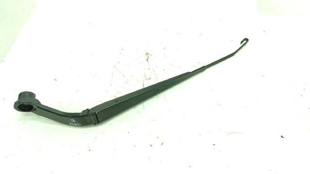 8250A586 Mitsubishi