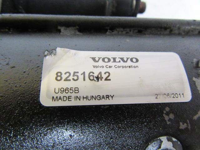 8251642 Volvo