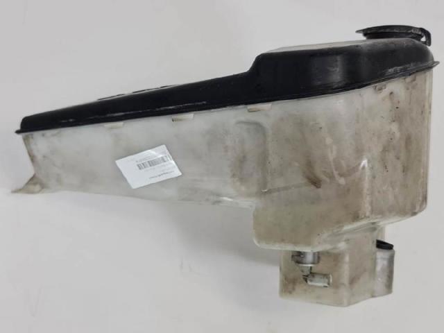 Zbiorniczek spryskiwacza szyb 8252738 BMW