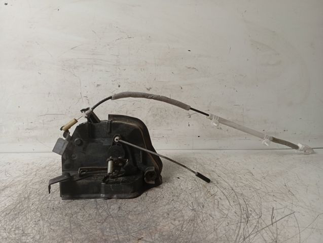 Zamek drzwi przednich lewych 82534310 BMW