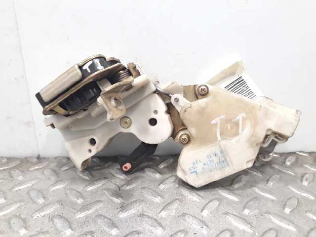 Zamek drzwi tylnych lewych 82553BM760 NISSAN