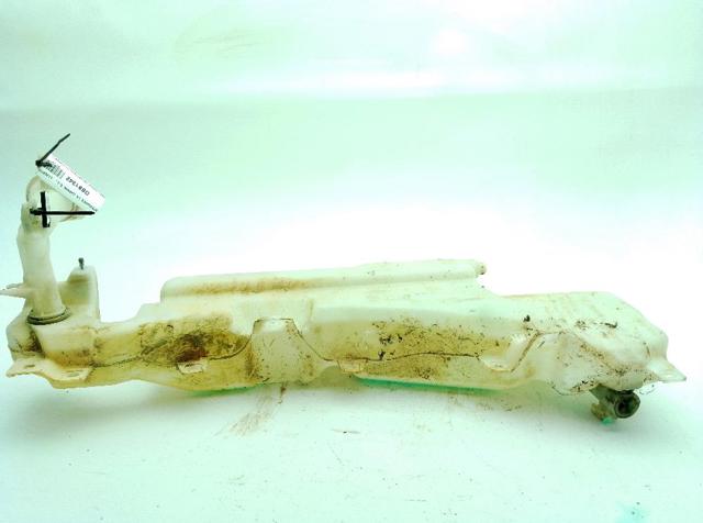 Zbiorniczek spryskiwacza szyb Mitsubishi Pajero V90