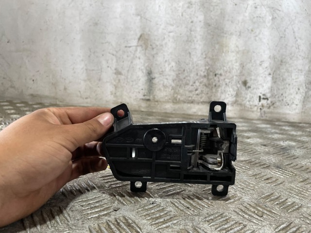 826103U000 Hyundai/Kia