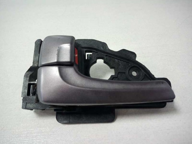 826132S000 Hyundai/Kia