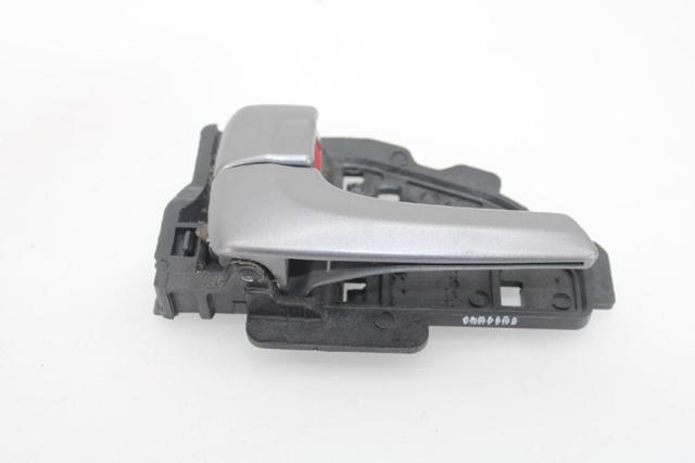 826132S000 Hyundai/Kia
