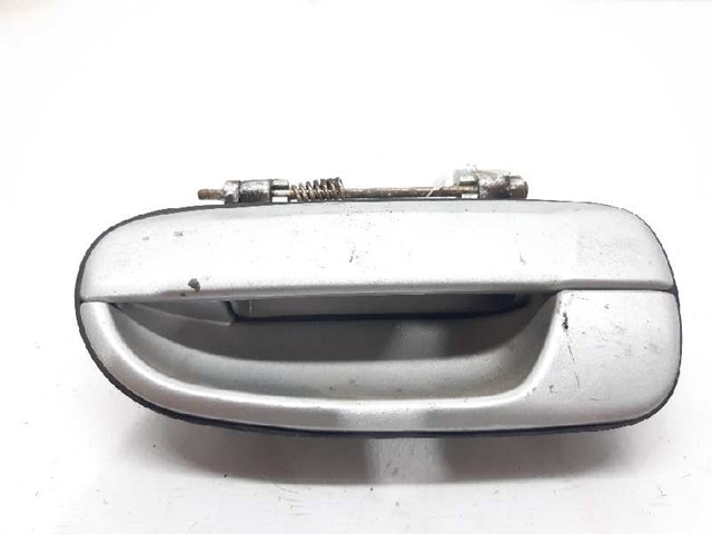 Klamka drzwi przednich zewnętrzna prawa 8266025000CA HYUNDAI