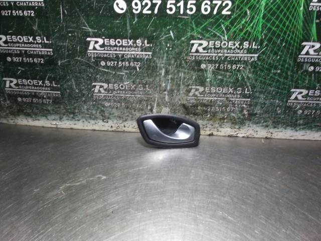 826720001R Renault (RVI)