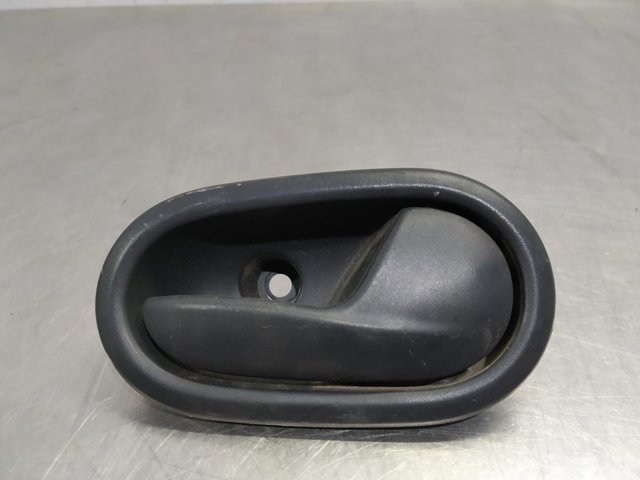 826721919R Renault (RVI)