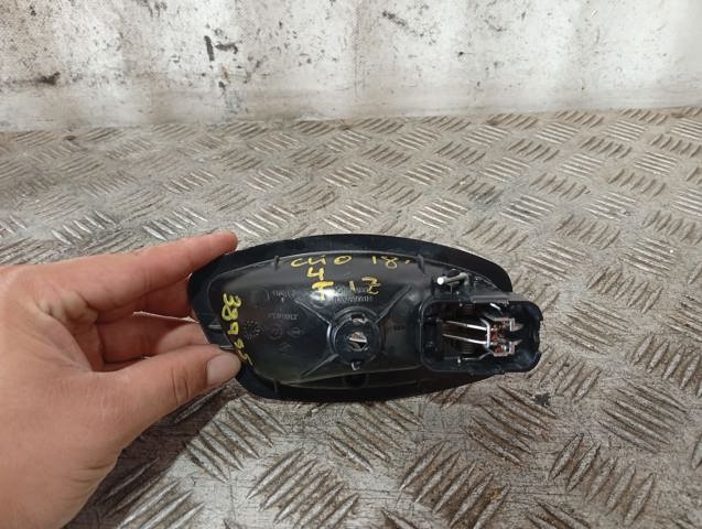 826730001R Renault (RVI)