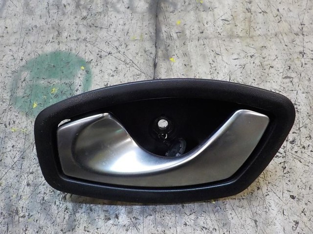 826733790R Renault (RVI)