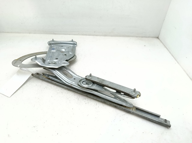 827200006R Renault (RVI)