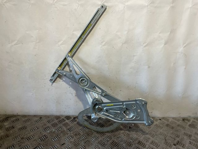 827200006R Renault (RVI)
